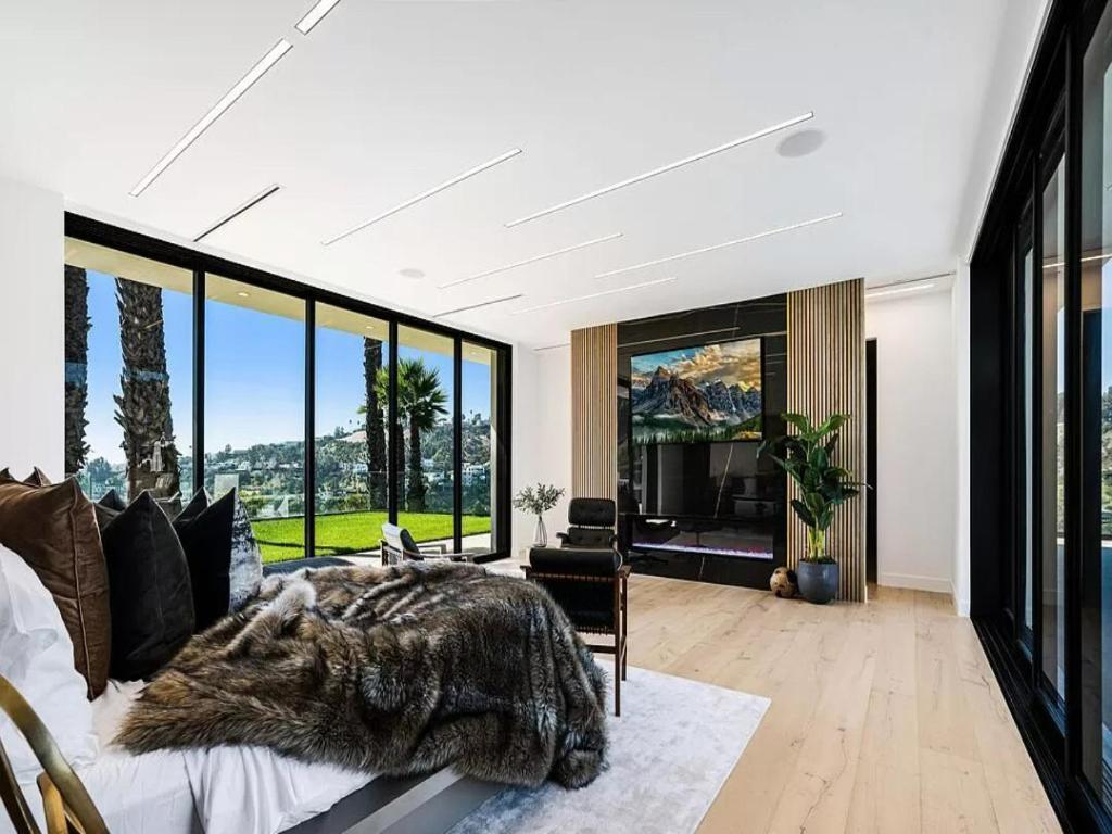 Monarch Modern Villa